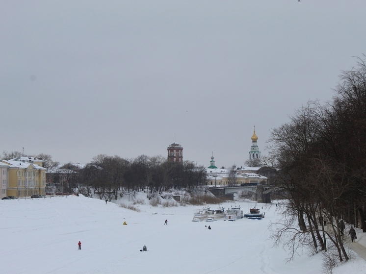 Выход на лед разрешили в Вологде