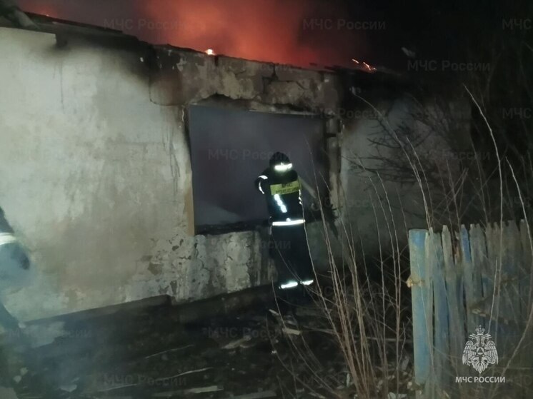 В Каховском округе при пожаре в жилом доме погиб мужчина