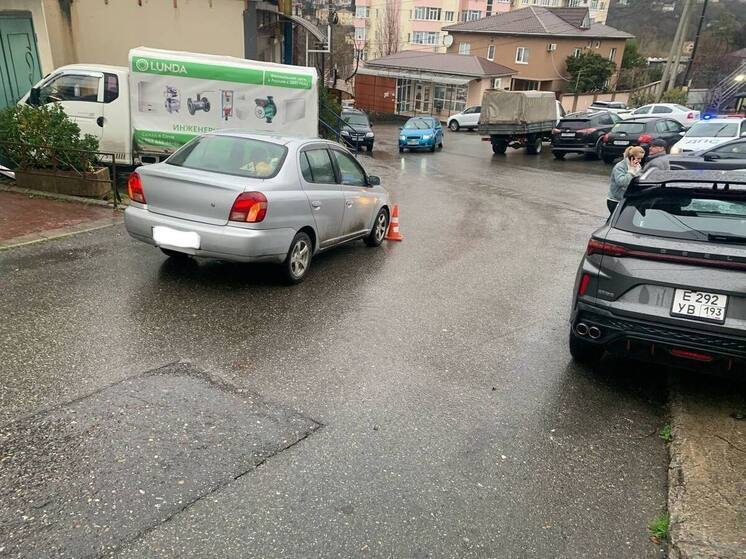 В Сочи иномарка сбила 8-летнюю девочку