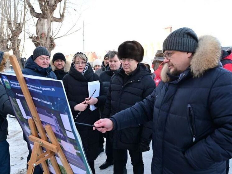 Андрей Назаров проверил ход строительства Дома предпринимательства в Сибае