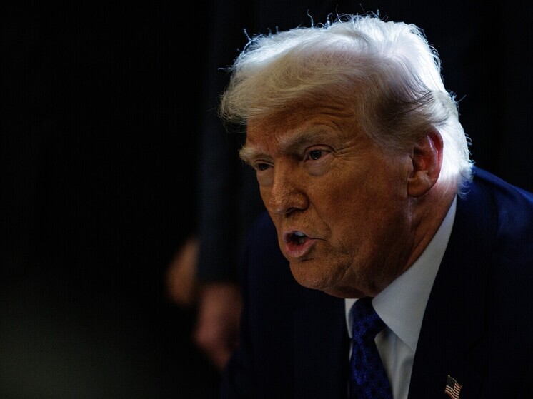 Политолог Блохин: Трамп критикует Зеленского из-за его позиции по переговорам