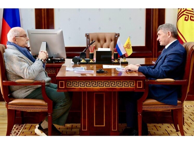 Олег Николаев встретился с Никитой Михалковым