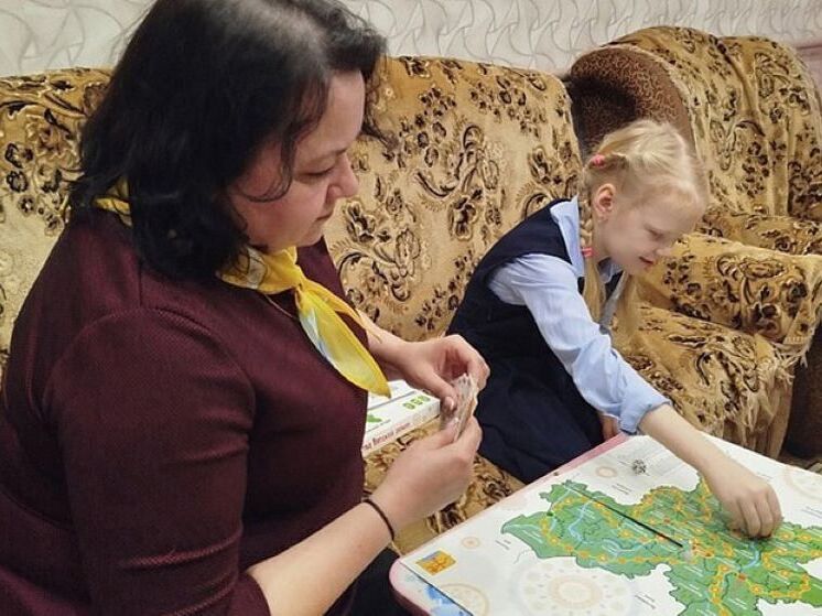 В Кировской области функционирует Служба социальных нянь