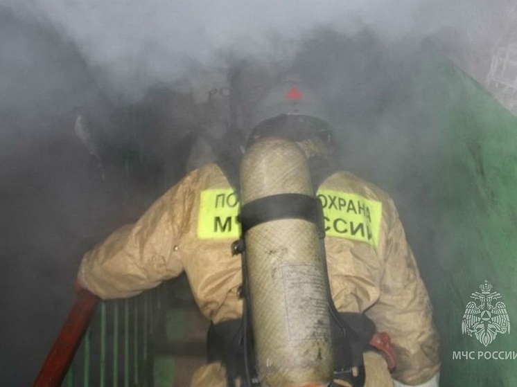 Из задымленного здания в Черногорске эвакуировали людей