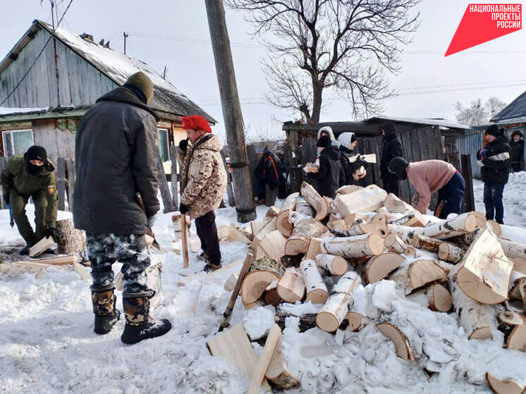 В Хабаровском крае участникам СВО помогают волонтеры