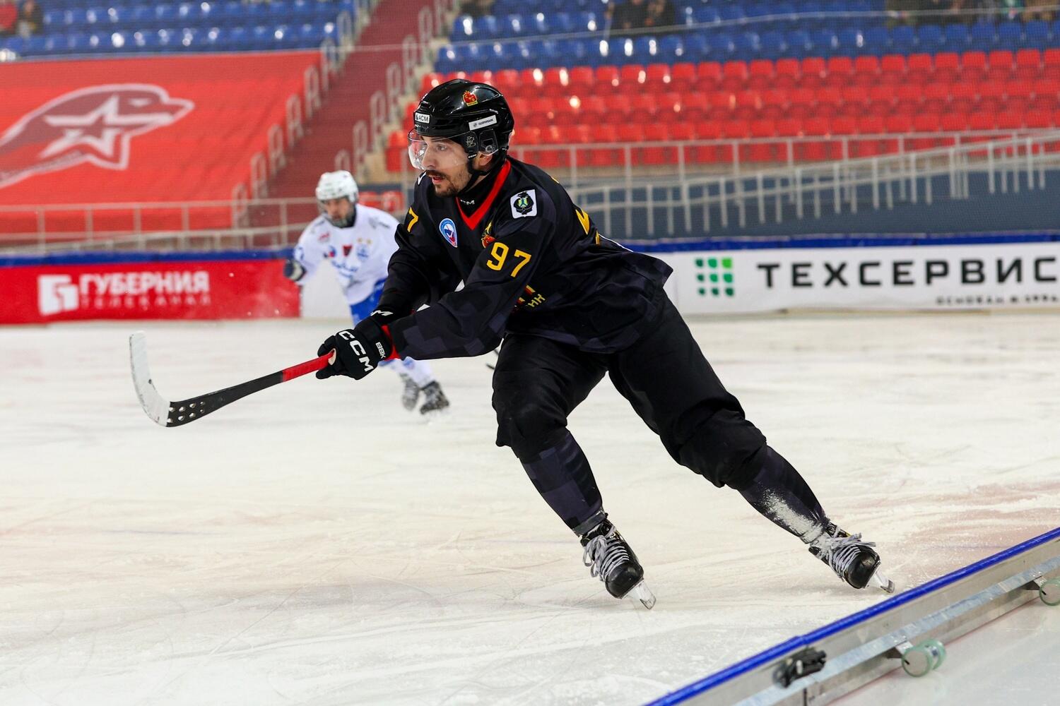 Бескомпромиссные эмоции матча «СКА-Нефтяник» - «Динамо» в Хабаровске