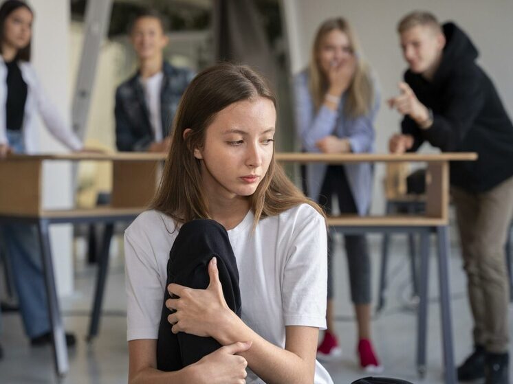 "Школы на ушах": весенние каникулы изменили — утверждены новые даты