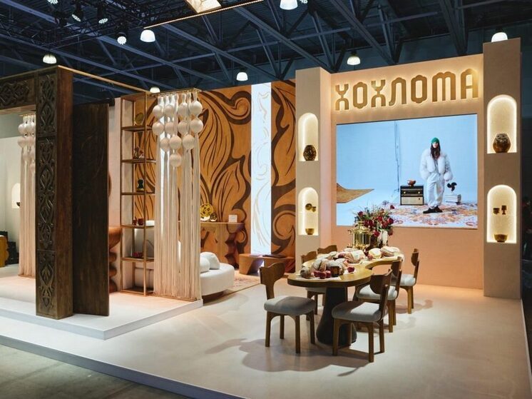 «Хохлома» представила современную русскую избу на выставке ARTDOM