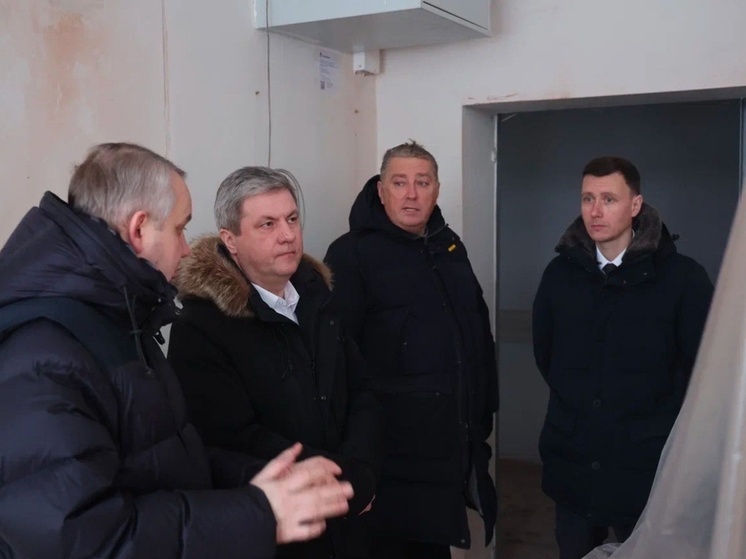Дмитрий Морев оценил ход проведения капремонта в школе №93