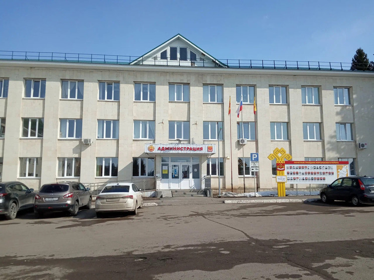 Олег Николаев провел День правительства в Моргаушском округе