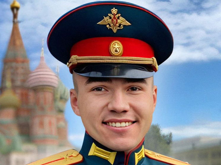 К 23 февраля открылись фотопроекты, посвященные отцам и их героям-сыновьям