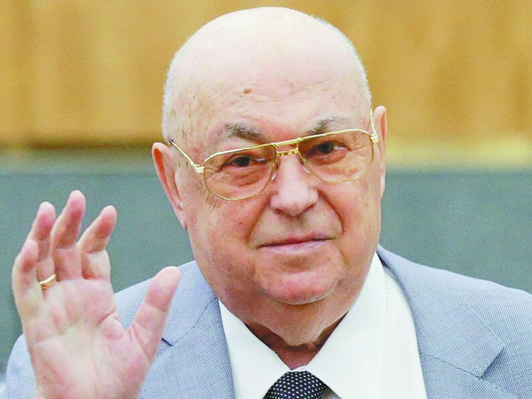 Владимир Ресин отмечает День рождения