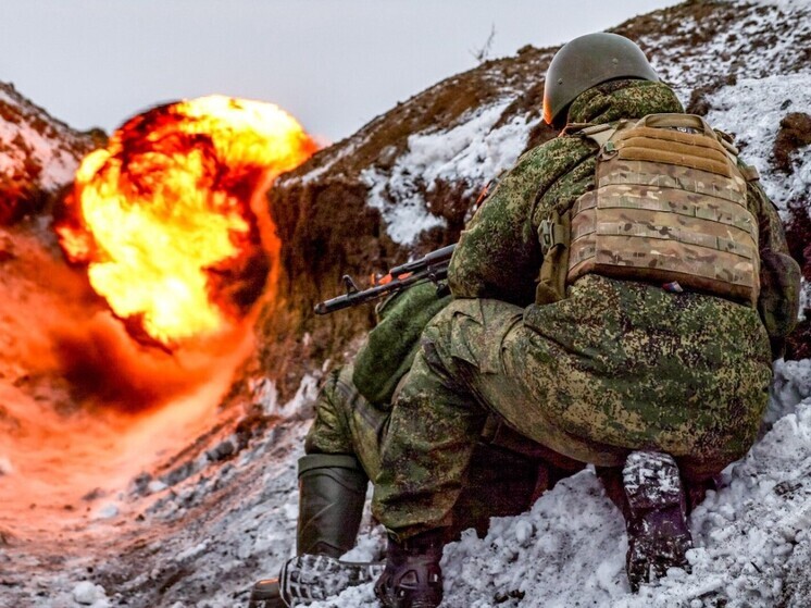 Бойцы ВС РФ вывозят «двухсотых» солдат ВСУ из курского Свердликово