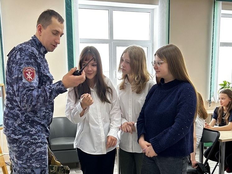 Патриотический час в память защитников Сталинграда прошел в НАО