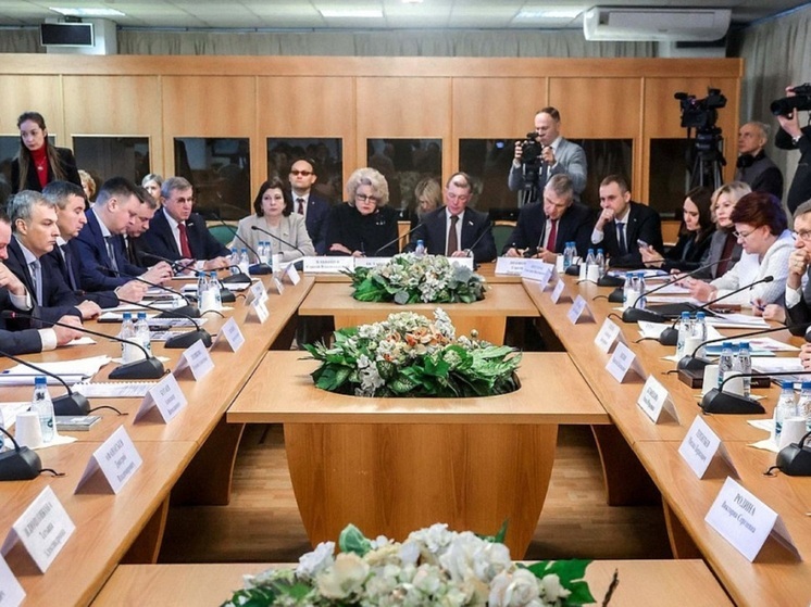 В НАО прокомментировали планы создания трехсот центров карьеры