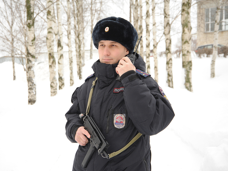 В самом начале своего пути каждый полицейский приводится к Присяге сотрудника органов внутренних дел Российской Федерации