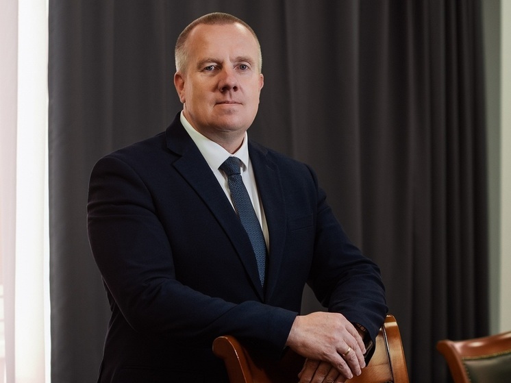 Руководство Уральской Стали поздравляет оренбуржцев с Днем Защитника Отечества