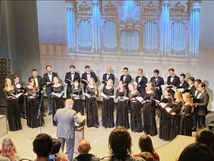 Депутат ЗСК Анна Невзорова помогла жителям Красной Поляны бесплатно посетить Зимний фестиваль искусств