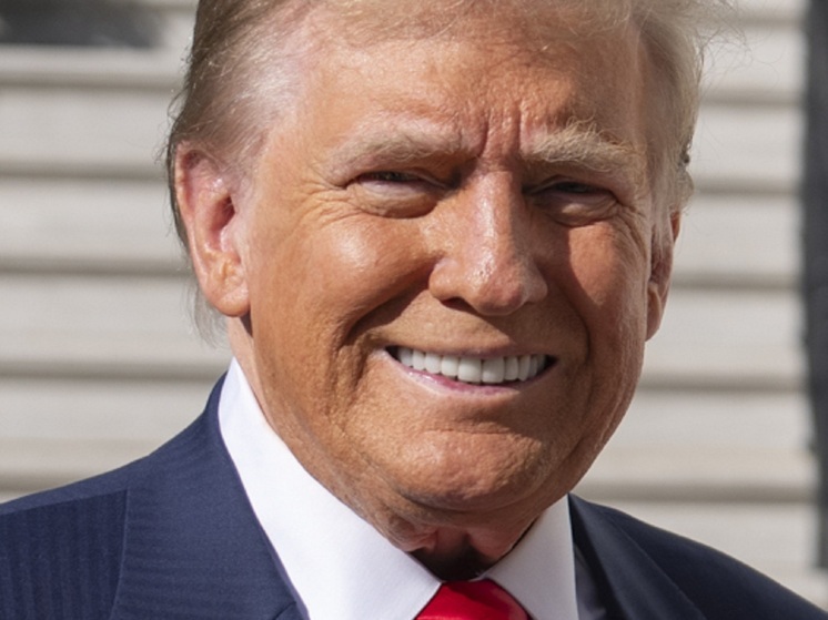 Трамп раскритиковал Макрона и Стармера