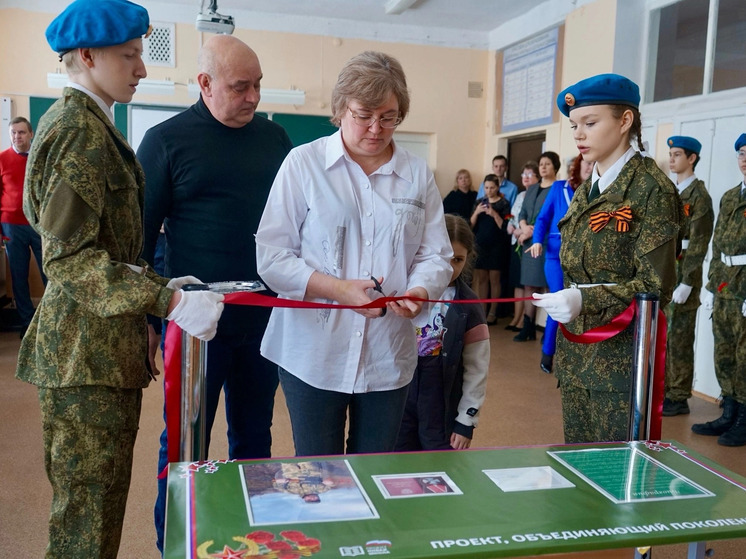 В орловской школе № 30 открыли Парту Героя в честь Никиты Палий