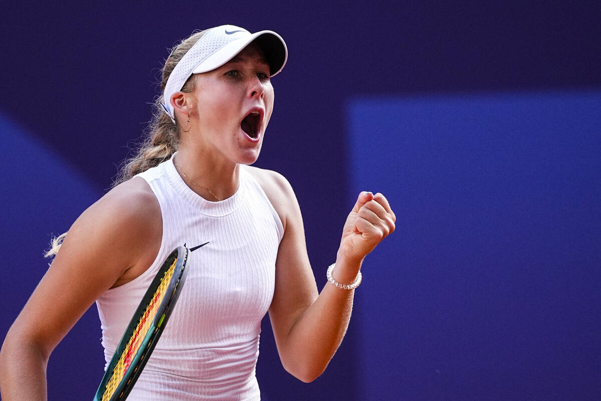 Российские теннисисты Андреева и Рублев пробились в финалы