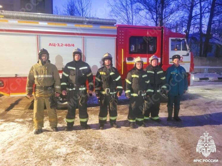 В Тверской области из горевшего дома спасли человека
