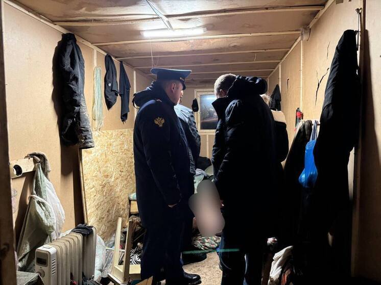 В Боровском районе нашли тела двух мужчин