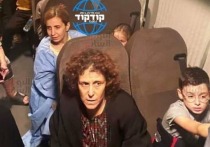 Власти Израиля обвинили ХАМАС в «унизительных церемониях» с заложниками, и приостановили планируемый обмен
