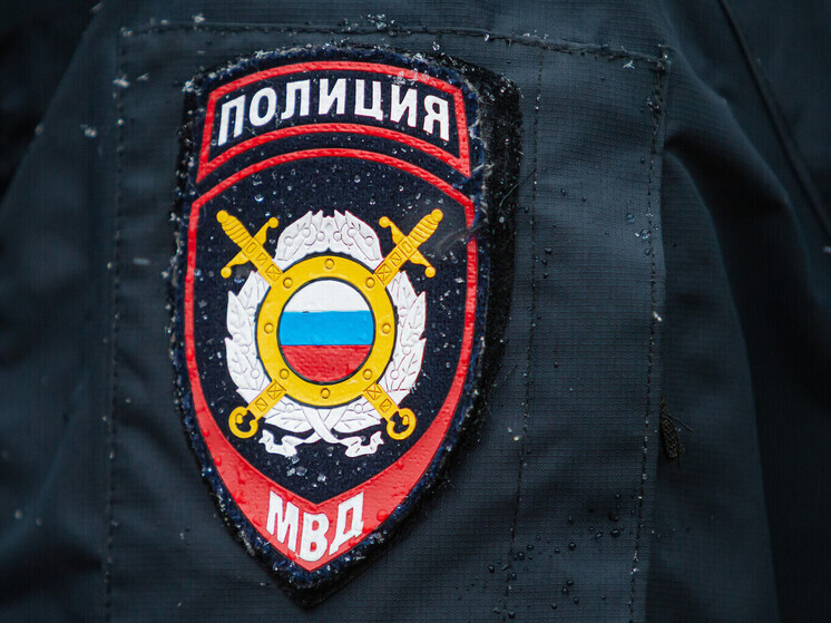 ТАСС: сотрудника МВД обвиняют в посредничестве во взятке в особо крупном размере