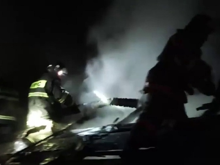 В ДНР огонь едва не уничтожил жилой дом