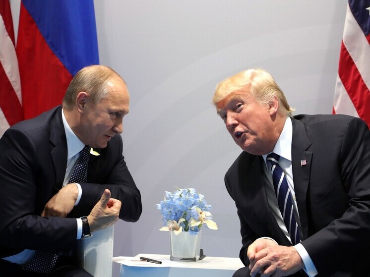 WSJ: к Путину Трамп относится с уважением, граничащим с восхищением