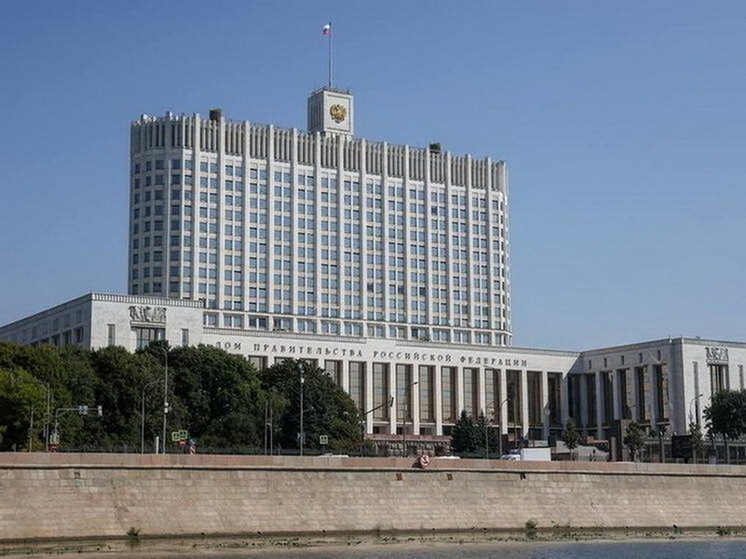 Мишустин подписал указ о выплате в 44 млрд рублей курянам