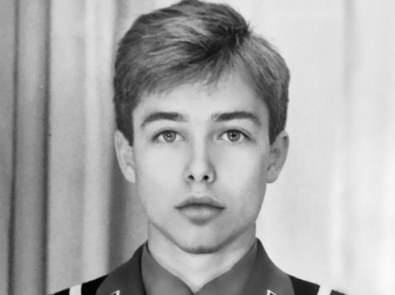 Армейские фото российских звезд эстрады: Агутин, Зверев, Леонтьев, Кобзон и другие