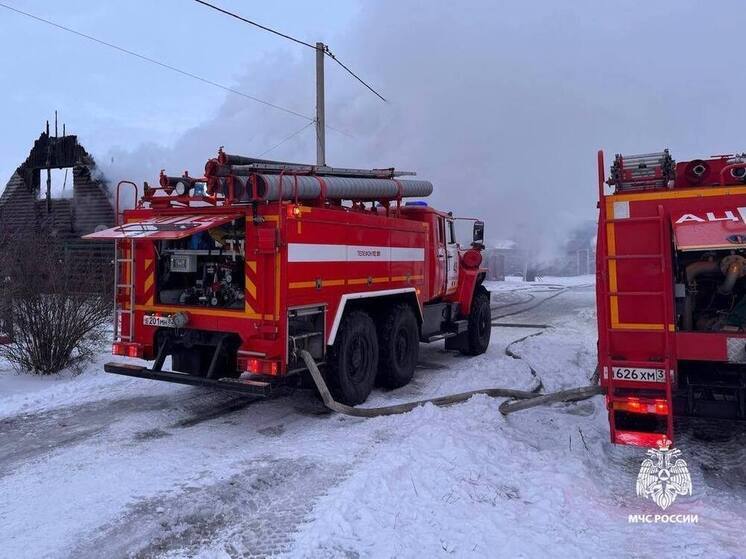 Жилой дом сгорел в Старооскольском округе