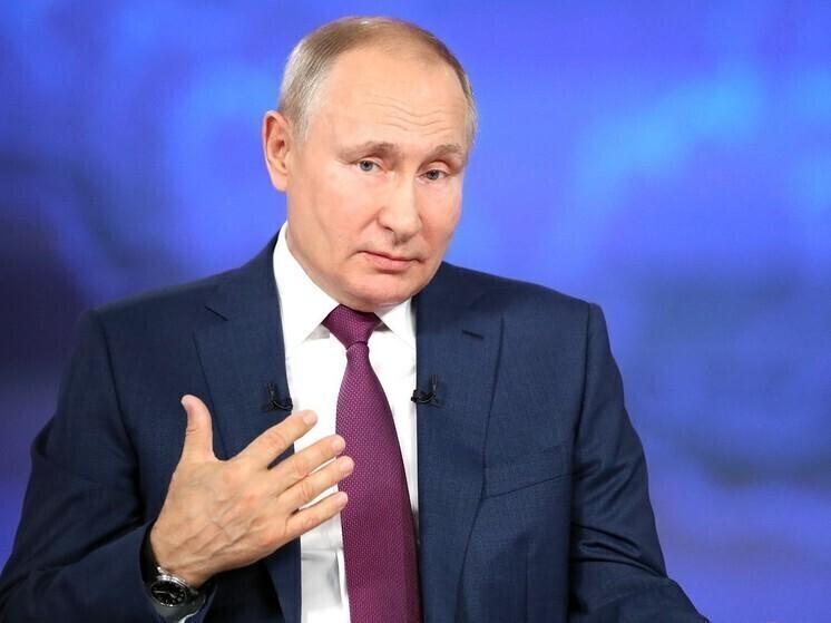 Sohu: президент Владимир Путин удивил китайцев шуткой про зеркало.