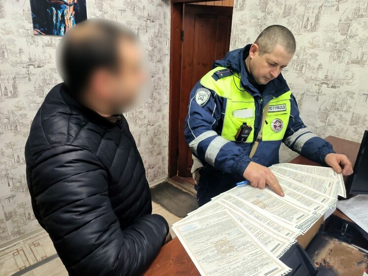 Жителя Симферопольского района задержали за долги по штрафам ПДД