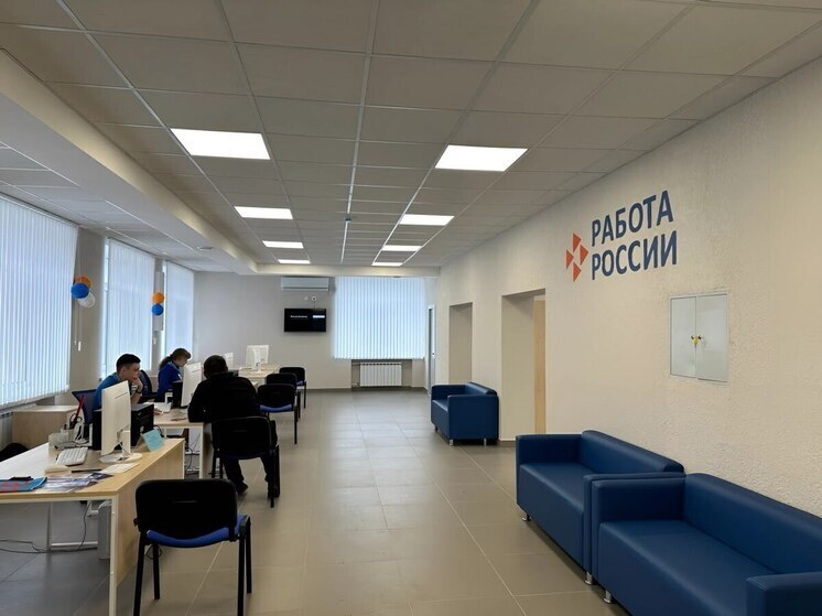 Почти шестьсот жителей ДНР смогли найти работу благодаря центру занятости