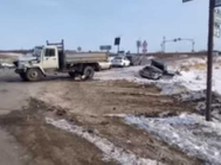 В Зауралье в ДТП с грузовиком погиб водитель легковушки