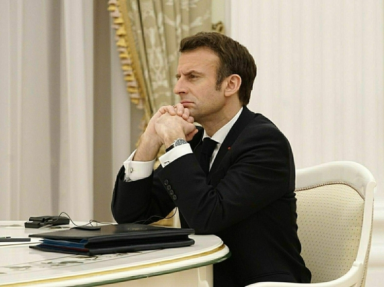 Макрон заявил, что войска на Украину готовы отправить много стран, в ЕС и вне его