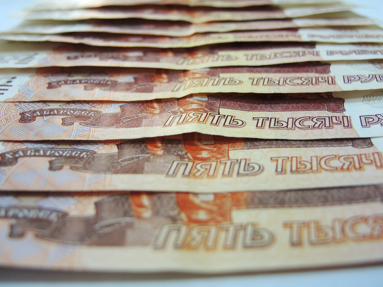 Телефонные аферисты выманили у жительницы региона 2,7 млн