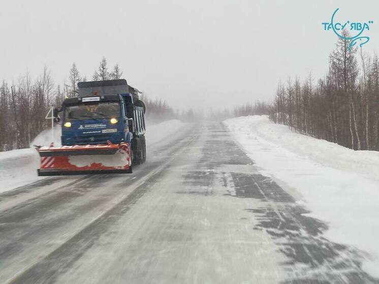 Дорогу от Газ-Сале до Новозаполярного перекрыли для транспорта