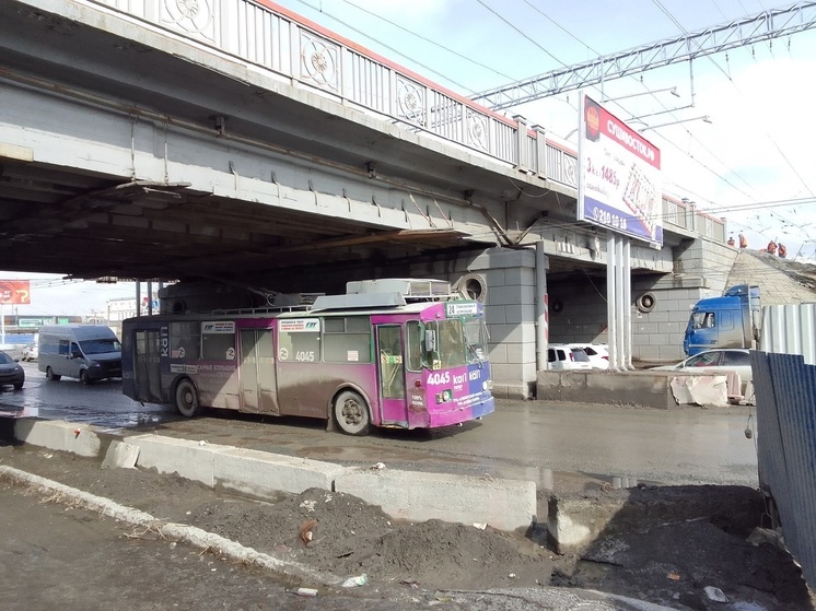 Подъезд к площади Труда в Новосибирске закрыли на месяц