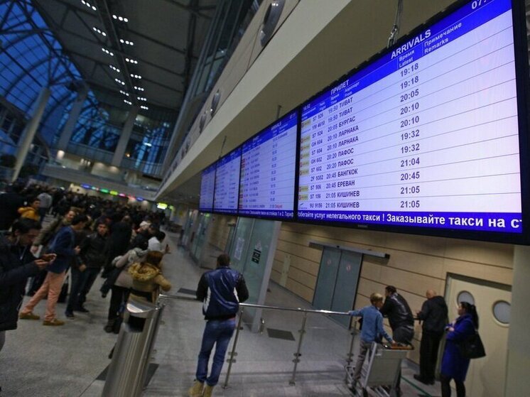 Таможенники в «Домодедово» изъяли незадекларированное помолвочное кольцо за 22 млн