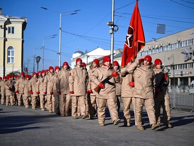 Одежду для юнармейцев Тверской области теперь изготавливает местное предприятие