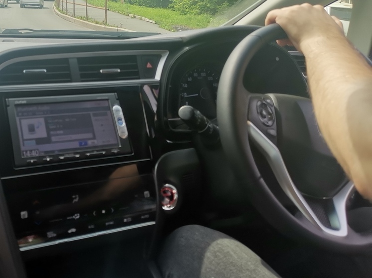 Мигрантам в Приморье усложнят получение водительских прав: новые правила