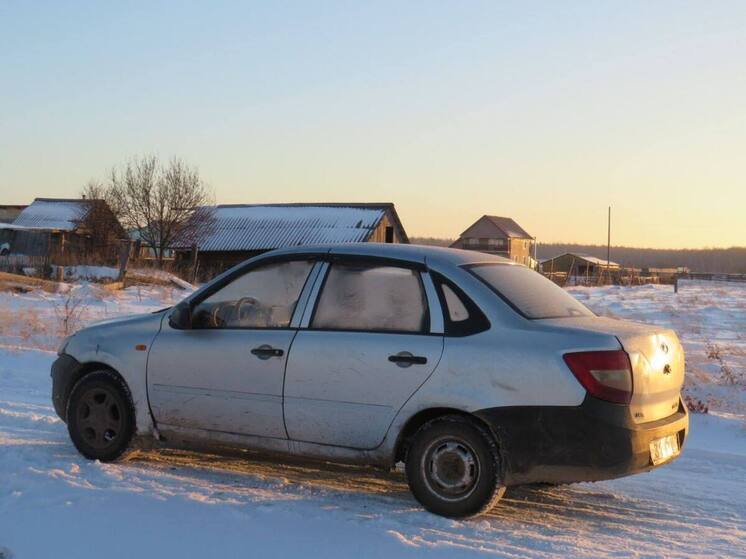 Томский романтик решил угнать машину, чтобы впечатлить знакомую