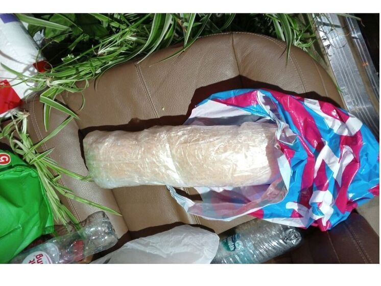 Смоленские полицейские накрыли дилера с особо крупной партией наркотиков