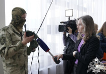 В школе № 36 Великого Новгорода военнослужащие Росгвардии встретились с молодежью