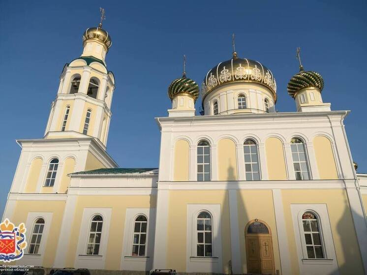 В Бузулуке освятили Свято-Троицкий храм