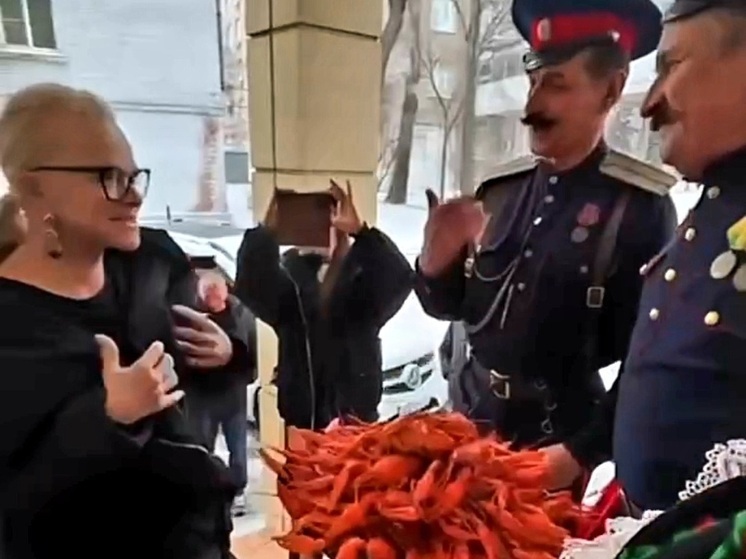 Лариса Долина уехала из Москвы